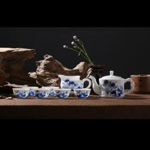 8頭青花(huā)咊(he)爲(wei)貴茶具(ju)