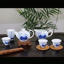 8頭手繪青花(huā)清(qing)香茶具(ju)