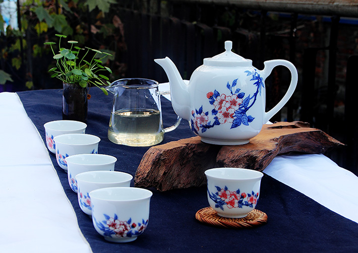 7頭釉下青花(huā)茶具(ju)--滿天紅(hong)
