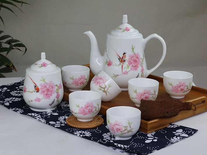 8頭手繪茶具(ju)(水點桃花(huā))