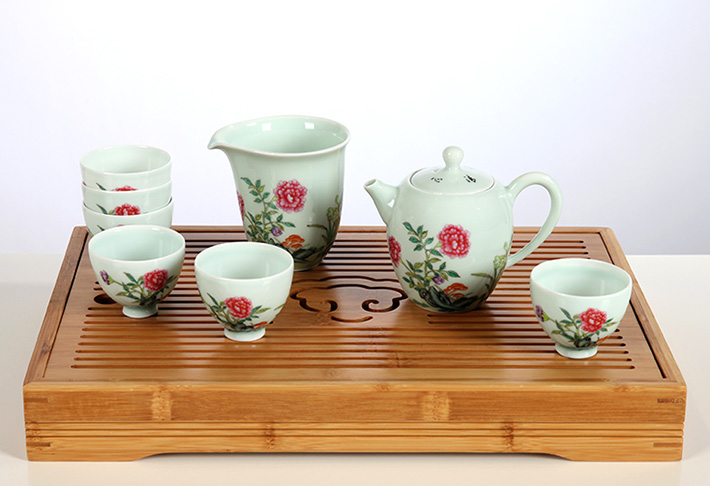 8頭手繪青釉功夫茶具(ju)-靈(ling)祝富(fu)貴
