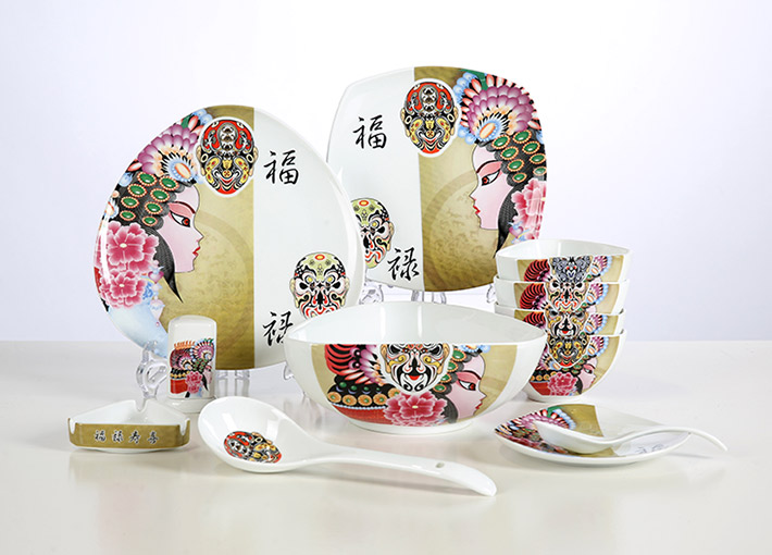 26頭中(zhong)餐具(ju)梨園