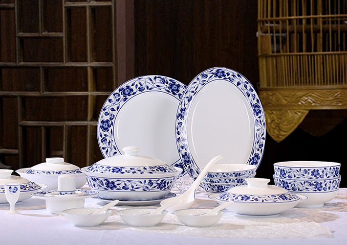 62頭中(zhong)餐具(ju)國(guo)韻牡丹