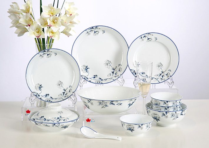 28頭蘭木(mù)棉中(zhong)餐具(ju)