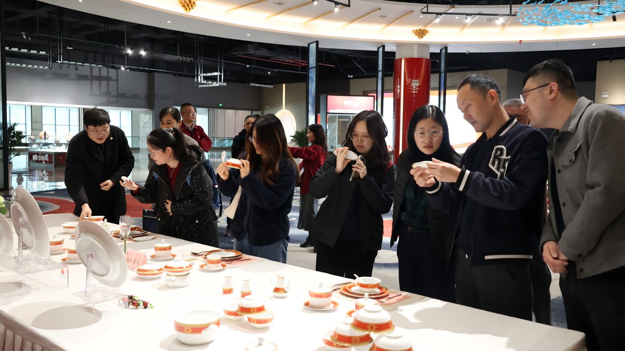 微信(xin)圖片_20250321113015(1).jpg