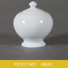 小(xiǎo)茶葉罐