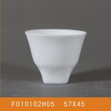 方(fang)腳杯