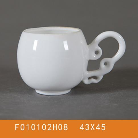 小(xiǎo)帶把杯