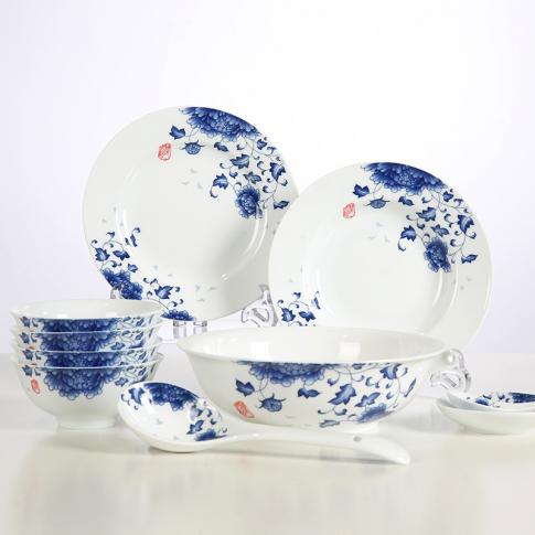 26頭國(guo)色天姿中(zhong)餐具(ju)
