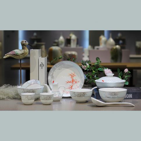 48頭釉上高(gao)節(jie)丹心中(zhong)餐具(ju)