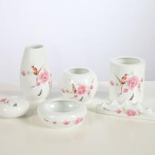 6頭手繪水點桃花(huā)文(wén)具(ju)