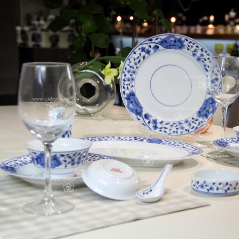 56頭手繪釉下青花(huā)花(huā)滿園中(zhong)餐具(ju)