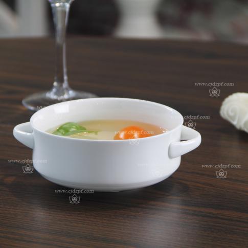 香草(cǎo)湯盅