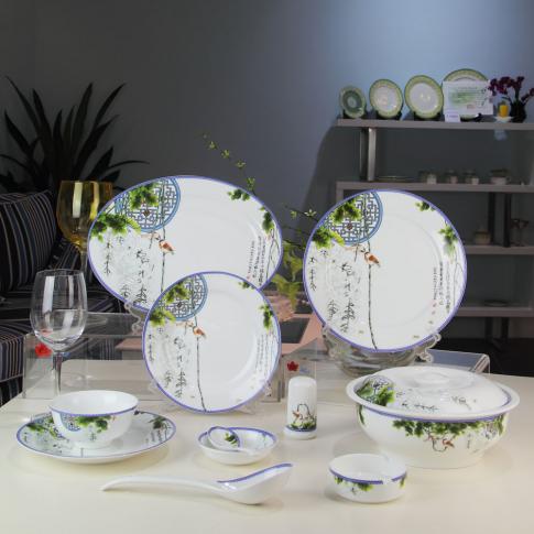 56頭春天中(zhong)餐具(ju)