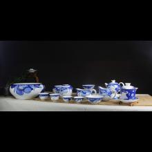 22頭手繪釉下青花(huā)事事...