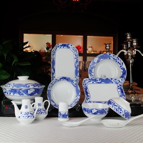 36頭咊(he)煦中(zhong)餐具(ju)